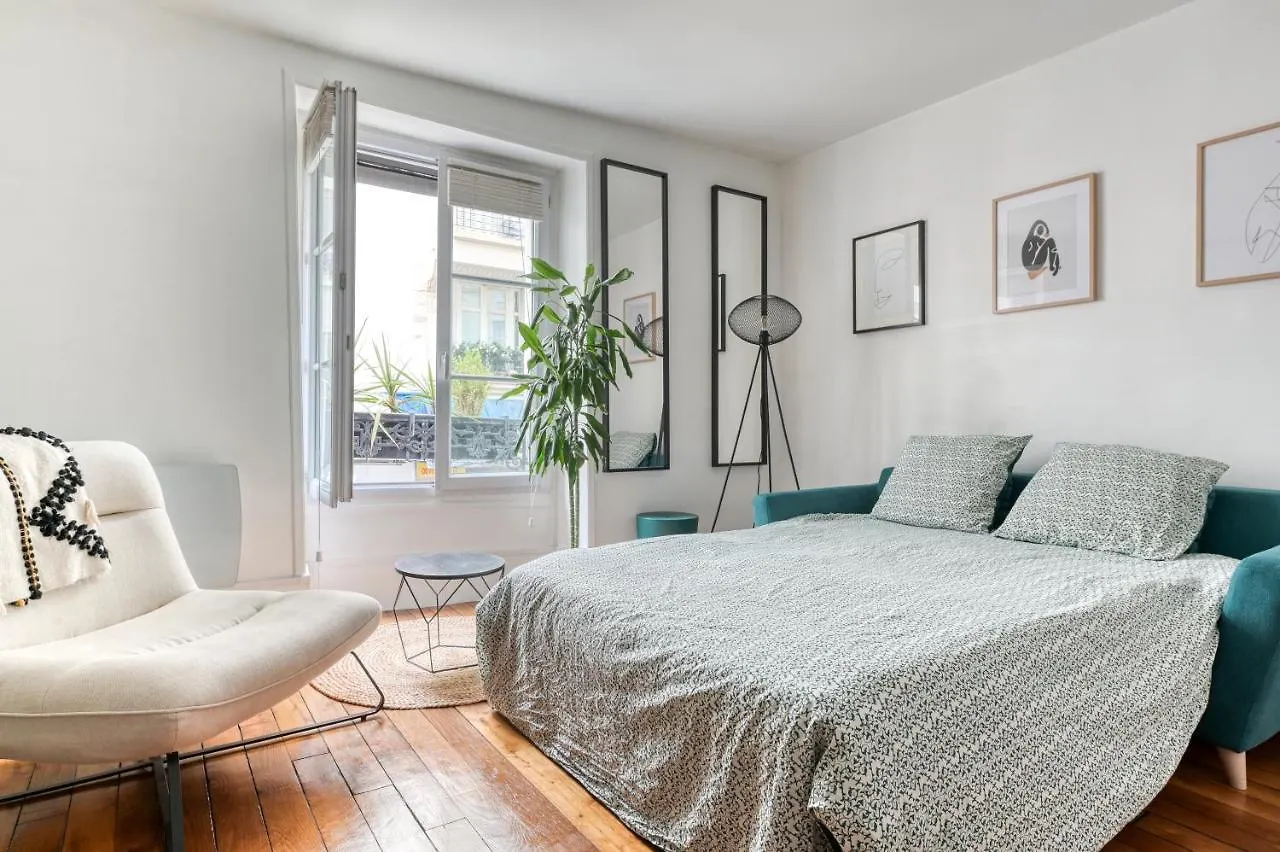 Apartament Appartement Elegant Au Pied Du Sacre Coeur ! Paryż Francja